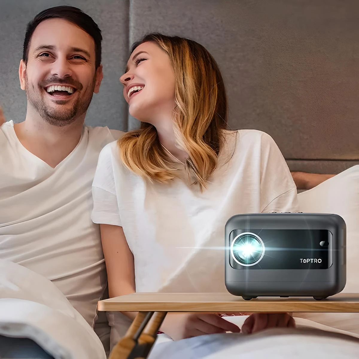 Portable 1080p Smart Projector 9500 Lumens - Image 7